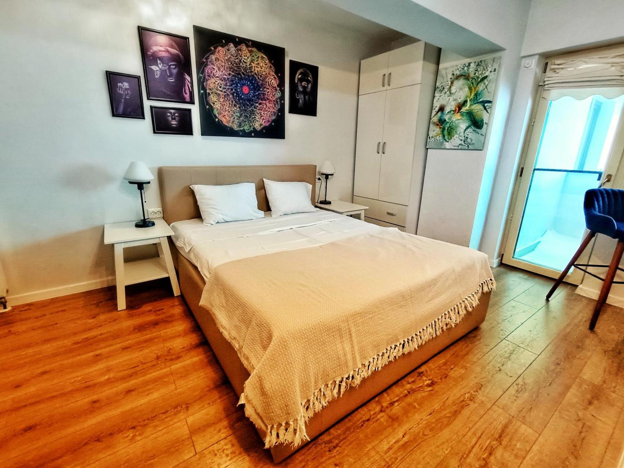 Airport High Class & Parking Apartment Iasi Exterior photo